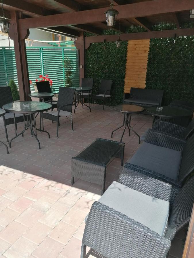 לינה וארוחת בוקר אלבה לוליה Ana Boutique מראה חיצוני תמונה